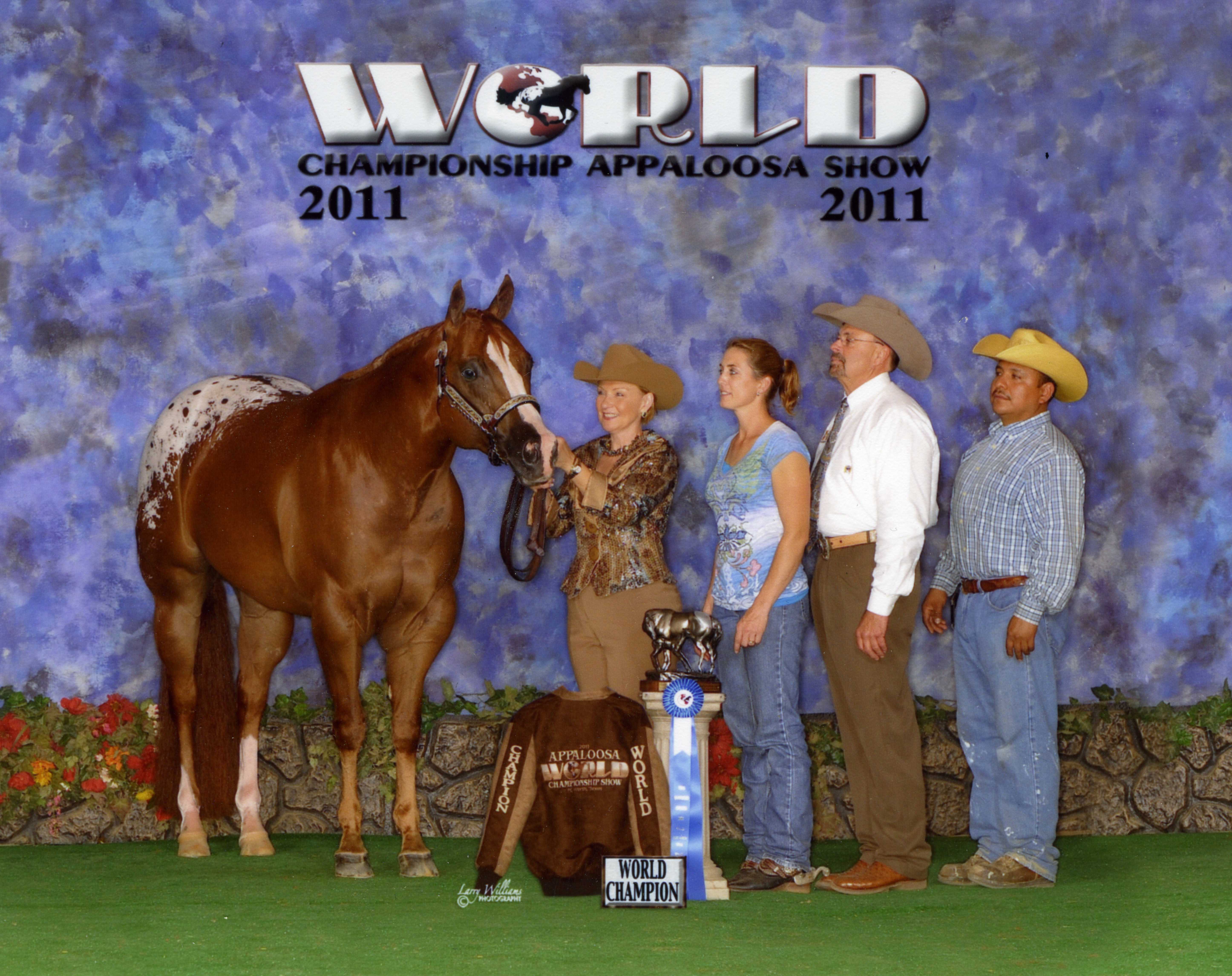 DebbieMiaWorlds2011.jpg